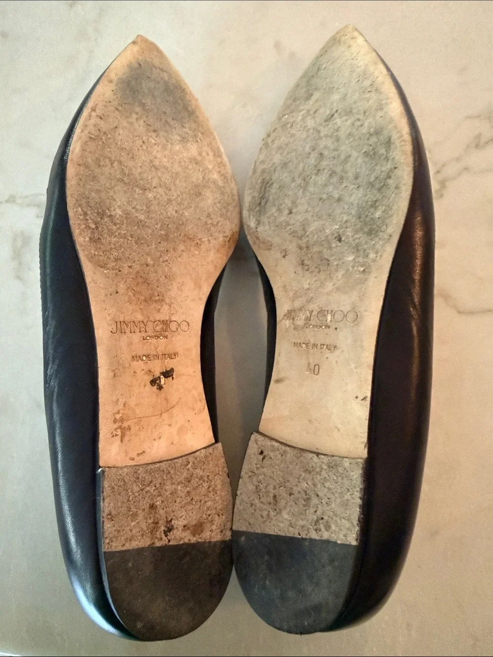Jimmy Choo Black Leather Pointed-Toe flats size 40